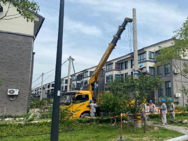 吉县新区吊车电话_吊车租赁:吊车在停车时应注意什么?